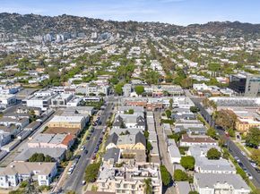 102 N Sweetzer Avenue 106, Los Angeles CA 90048