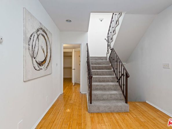 102 N Sweetzer Avenue 106, Los Angeles CA 90048