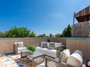 102 N Sweetzer Avenue 106, Los Angeles CA 90048