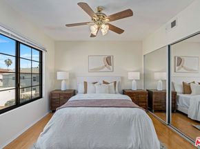 102 N Sweetzer Avenue 106, Los Angeles CA 90048