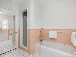 3906 S Victoria Avenue, View Park CA 90008