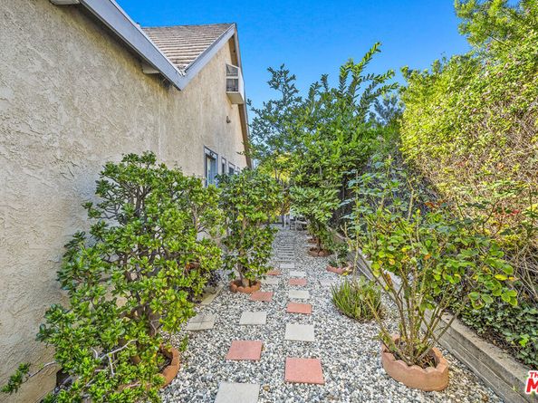 5184 Caspar Avenue, Los Angeles CA 90041