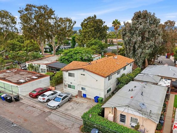 2810 Kansas Avenue, Santa Monica CA 90404