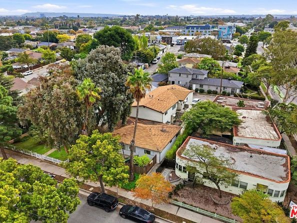 2810 Kansas Avenue, Santa Monica CA 90404