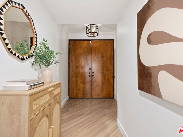 1630 S Bentley Avenue 202, Los Angeles CA 90025