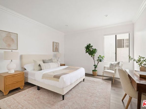 1630 S Bentley Avenue 202, Los Angeles CA 90025