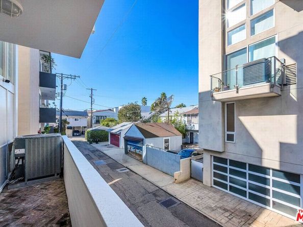 5515 Pacific Avenue 1, Marina Del Rey CA 90292