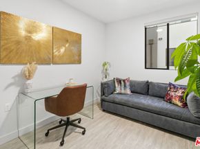 6707 N Sepulveda Boulevard, Van Nuys CA 91411