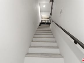 6707 N Sepulveda Boulevard, Van Nuys CA 91411