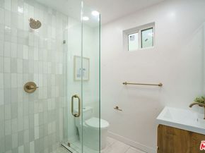 6374 Macal Place, Los Angeles CA 90068