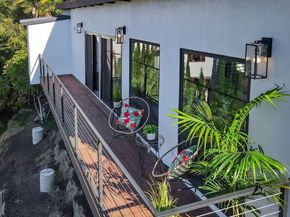 6374 Macal Place, Los Angeles CA 90068