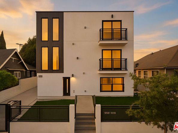 1110 -1112 W 40th Place, Los Angeles CA 90037