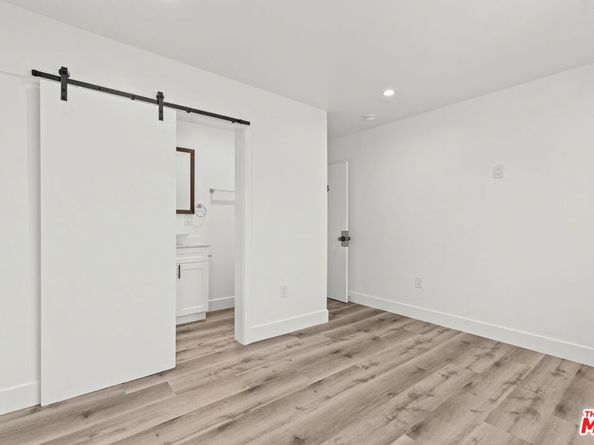 1110 -1112 W 40th Place, Los Angeles CA 90037