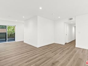 1110 -1112 W 40th Place, Los Angeles CA 90037