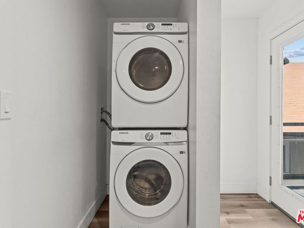 1110 -1112 W 40th Place, Los Angeles CA 90037