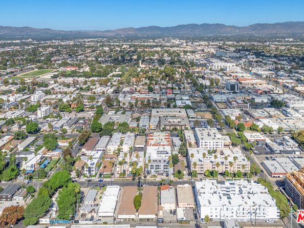 14631 Erwin Street, Van Nuys CA 91411