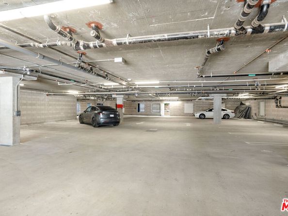 14631 Erwin Street, Van Nuys CA 91411