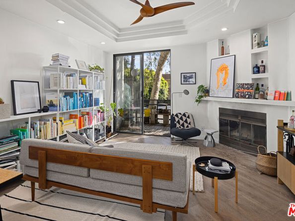 2500 Abbot Kinney Boulevard 7, Venice CA 90291