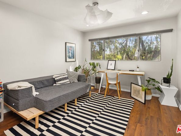 2500 Abbot Kinney Boulevard 7, Venice CA 90291