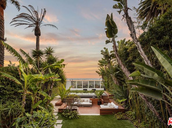 966 Palisades Beach Road, Santa Monica CA 90403