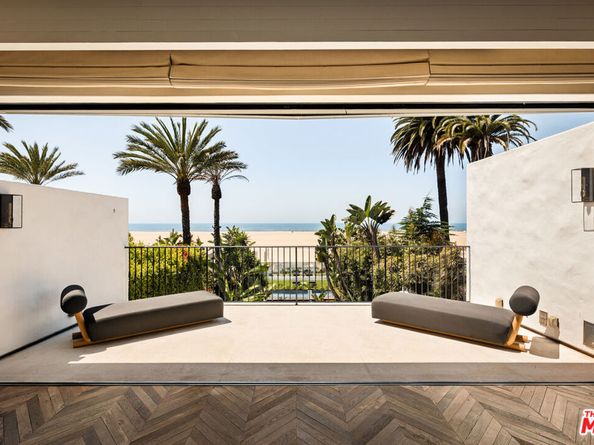966 Palisades Beach Road, Santa Monica CA 90403
