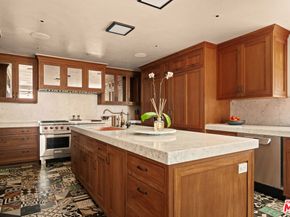 966 Palisades Beach Road, Santa Monica CA 90403