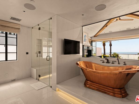 966 Palisades Beach Road, Santa Monica CA 90403