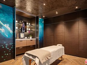 966 Palisades Beach Road, Santa Monica CA 90403