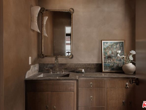 1641 N Ogden Drive, Los Angeles CA 90046