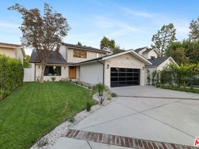 5032 Bluebell Avenue, Valley Village CA 91607