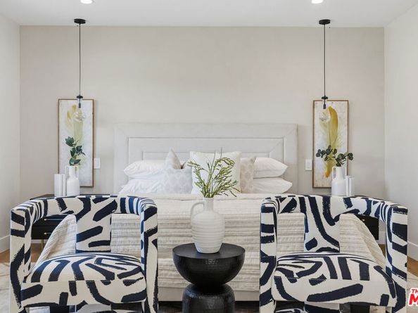 5032 Bluebell Avenue, Valley Village CA 91607