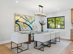 5032 Bluebell Avenue, Valley Village CA 91607