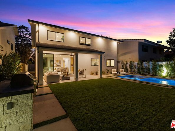 5032 Bluebell Avenue, Valley Village CA 91607