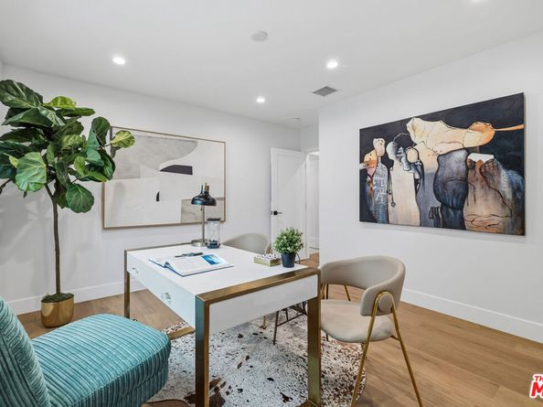 5032 Bluebell Avenue, Valley Village CA 91607