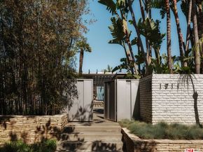 1911 La Mesa Drive, Santa Monica CA 90402