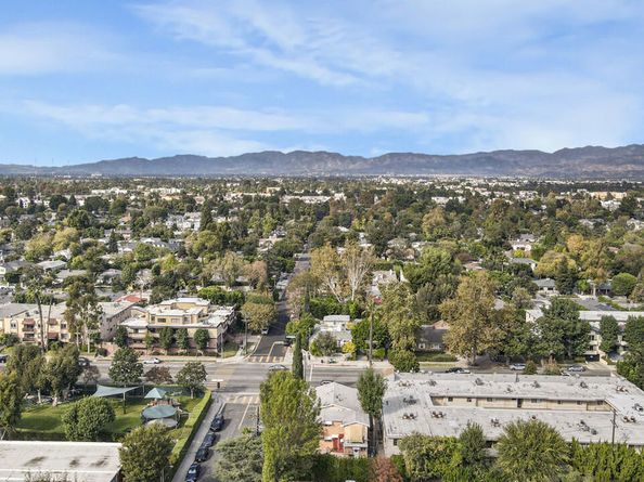 12256 Riverside Drive, Valley Village CA 91607