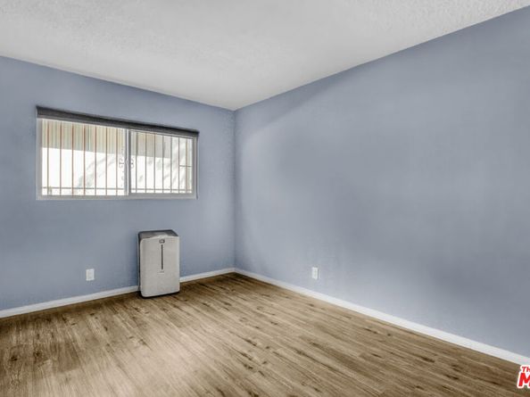 12256 Riverside Drive, Valley Village CA 91607