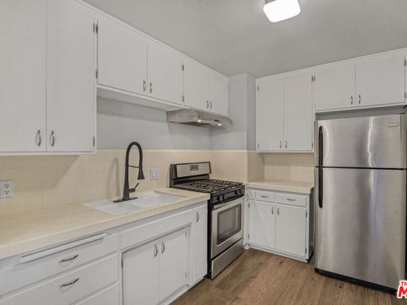 12256 Riverside Drive, Valley Village CA 91607