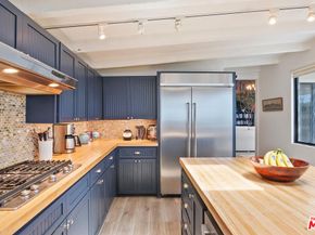 23356 aka 107 Malibu Colony Road, Malibu CA 90265