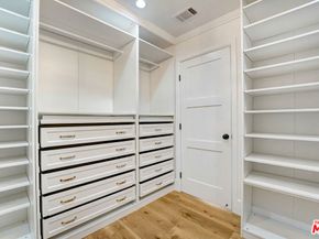 2506 Zorada Drive, Los Angeles CA 90046