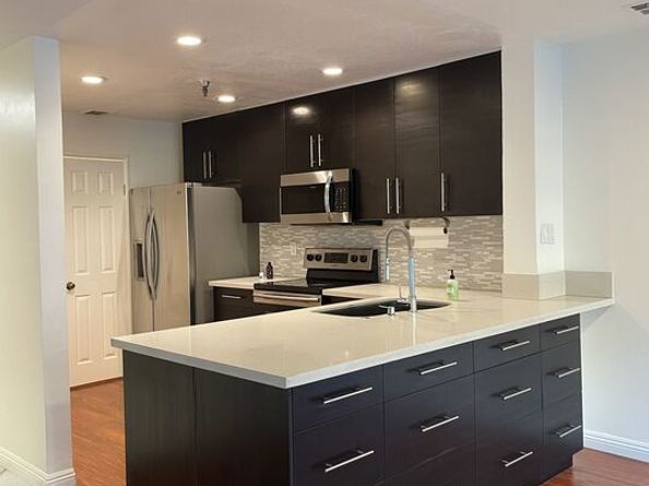 121 S Hope Street 4, Los Angeles CA 90012