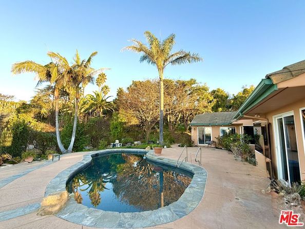 20776 Big Rock Drive, Malibu CA 90265