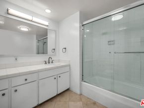 2160 Century Parkway 1911, Los Angeles CA 90067