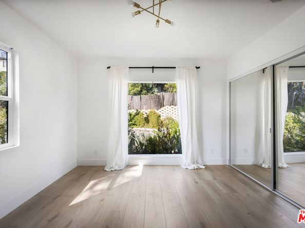 1402 Allesandro Street, Los Angeles CA 90026