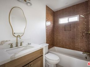 1402 Allesandro Street, Los Angeles CA 90026