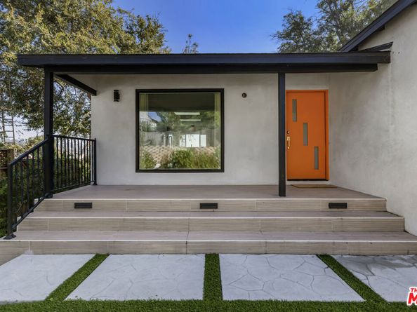 1402 Allesandro Street, Los Angeles CA 90026