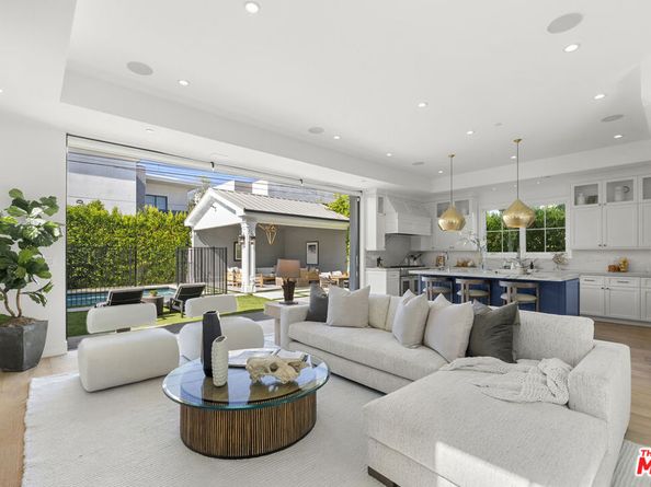 6429 Colgate Avenue, Los Angeles CA 90048