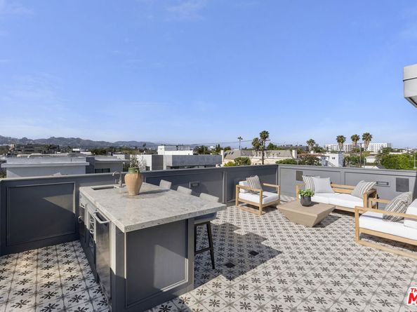 6429 Colgate Avenue, Los Angeles CA 90048