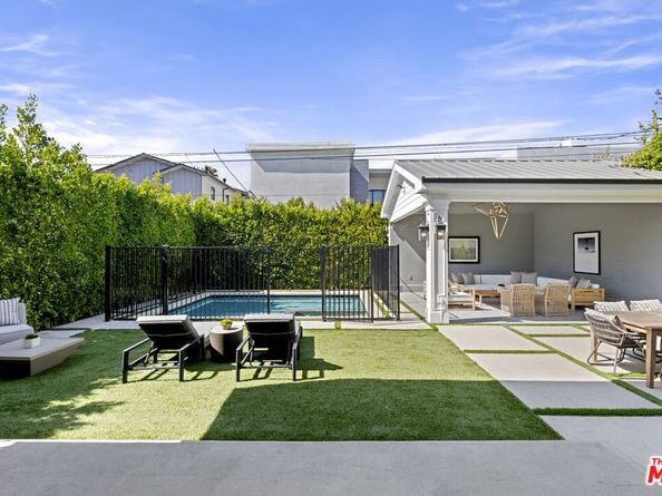 6429 Colgate Avenue, Los Angeles CA 90048