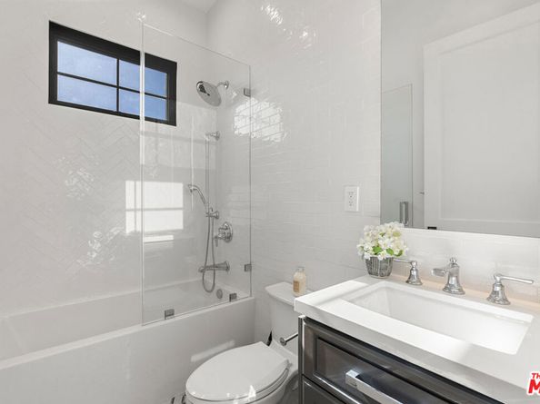 6429 Colgate Avenue, Los Angeles CA 90048